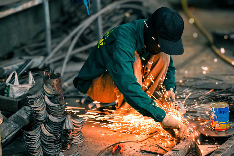 Gia công hoa
      văn thủ công tinh xảo